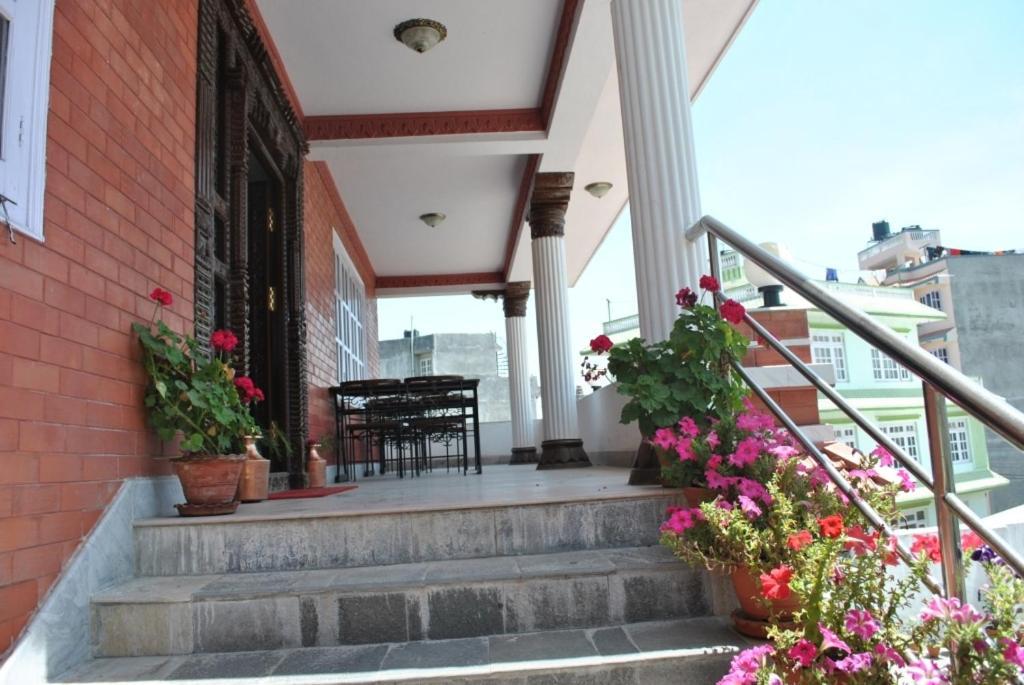 Chef House Resort Katmandú Exterior foto